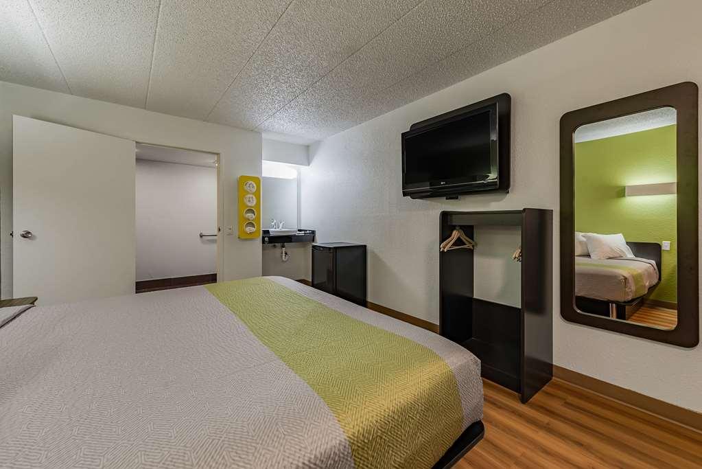 Days Inn By Wyndham Cincinnati I-71 Silverton 部屋 写真